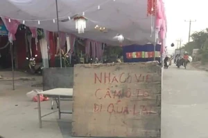 Tổ chức đám cưới trên hè phố có bị xử phạt?