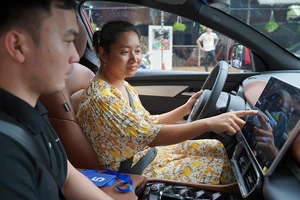 Giá pin còn 176 triệu đồng, VinFast VF 8 hút khách lái thử