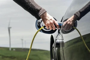 Pin ô tô điện có tuổi thọ chỉ 8 năm?