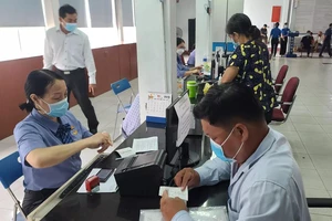 'Cháy vé', đường sắt tăng cường 20 đoàn tàu dịp cao điểm tết 2023