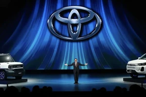 Toyota Hilux phiên bản mới nhất được giới thiệu với nhiều điểm bất ngờ