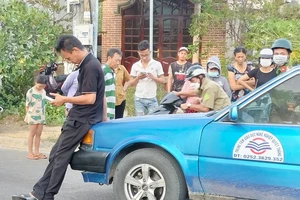 Thấy gì từ vụ giáo viên dạy lái xe đi xe hai biển số ở Bình Thuận?