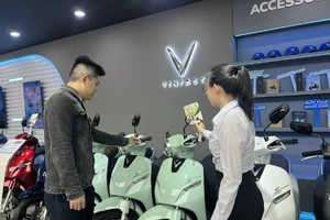 Nhà đầu tư đua nhau trở thành đại lý ủy quyền xe máy điện VinFast