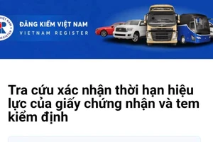 App TTDK nghẽn trong ngày đầu chủ xe ô tô dưới 9 chỗ được gia hạn kiểm định