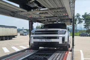 Người Việt nhận xét gì về ngoại hình khác hoàn toàn của Hyundai Santa Fe 2024?