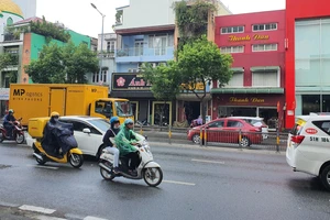 Sẽ kiểm tra sức khoẻ định kỳ đối với người lái xe mô tô, xe gắn máy?