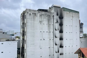 Chuyên gia nói về nguyên nhân cháy chung cư mini ở Hà Nội do xe máy