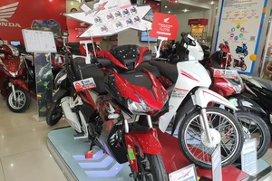 Loạt xe máy Honda được khuyến mãi, đại lý có làm giá?