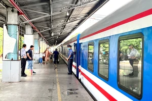 Ngành đường sắt đã bán hơn 57.000 vé tàu tết Nguyên đán 2024