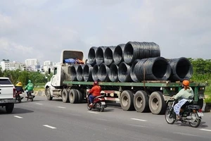 Quy định mới nhất về xếp hàng hóa trên phương tiện giao thông đường bộ