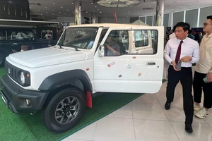 Chính thức ra mắt Suzuki Jimny với giá từ 789 triệu đồng với lượng bán giới hạn