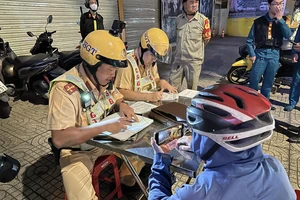 Bộ Công an bổ sung thành 28 hành vi nghiêm cấm trong giao thông đường bộ