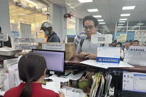 Infographic: Thủ tục cấp giấy phép lái xe mới nhất mà người dân cần biết