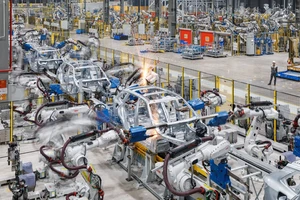 VinFast công bố kế hoạch nâng tỉ lệ nội địa hóa lên 84% sau 2 năm, chuyên gia khẳng định tính khả thi