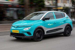 Dịch vụ taxi Xanh SM Luxury dừng hoạt động hoàn toàn từ hôm nay