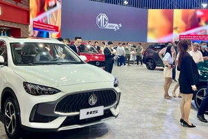 Loạt ô tô giảm giá sâu những tháng cuối năm