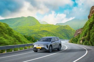 Từ Hà Nội và TP.HCM đi tỉnh với giá trọn gói chỉ từ 830.000 đồng