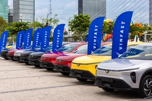 Nước đi của tài xế dịch vụ khi chọn Limo Green