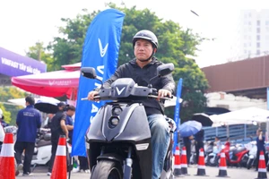 Cuối tuần này, ngày hội 'Đổi xăng lấy điện' tái ngộ khách hàng ba miền với loạt ưu đãi hấp dẫn