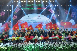 'Xuân Biên phòng - Ấm lòng dân bản': Biểu tượng của tình đoàn kết quân dân