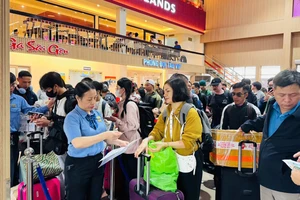 Hành khách bỏ quên hành lý trên tàu dịp Tết Nguyên đán, làm sao để lấy lại?