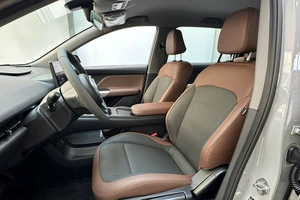 Tiết kiệm xăng, người dùng Hà Nội, TP.HCM và Thanh Hóa có cơ hội 'thử tận tay' xe điện trước khi chốt đơn