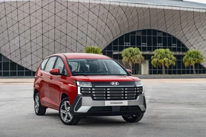 Hyundai tung chương trình ưu đãi sâu, giảm giá bán lên đến 220 triệu đồng