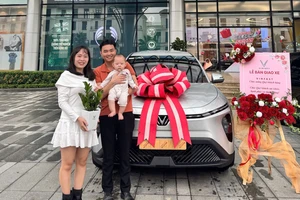 'Nuôi' xe xăng 7 triệu/tháng, một tài xế ở Hà Nội bất ngờ tiết lộ công thức gỡ vốn