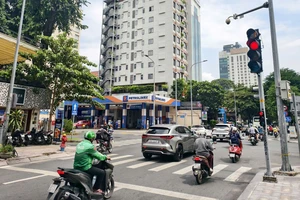 Đèn xanh đèn đỏ bị hỏng mà người lái xe vẫn chạy thì có bị xử phạt?
