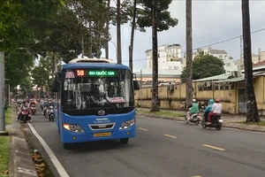 TP.HCM: Đề xuất thí điểm mô hình xe buýt theo nhu cầu