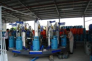 Giá gas đồng loạt giảm mạnh hơn 22.000 đồng/bình