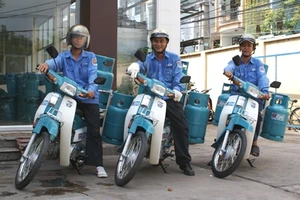 Giá gas tiếp tục giảm 10.000 đồng/bình