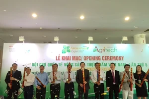 Hàng loạt đặc sản nổi tiếng hội tụ về hội chợ Sài Gòn 