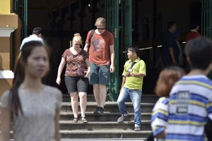 Thêm công dân 6 nước thí điểm cấp visa điện tử