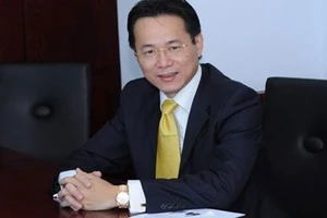 Bầu Đức chính thức mời cựu lãnh đạo ACB làm 'quân sư'