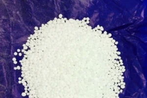 Phát hiện 300 tấn phân urê không xuất xứ