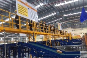 Lần đầu tiên VN có trung tâm khai thác bưu điện giống Nhật 