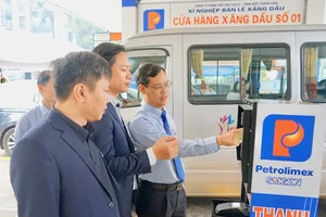 11 cửa hàng bán xăng tự động kiểu mới tại TP.HCM có gì lạ?