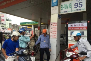 Một số cửa hàng 'khai tử' xăng sinh học E5, chỉ bán A95