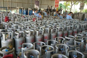 Lần đầu tiên năm 2019 giá gas giảm sốc 33.000 đồng 