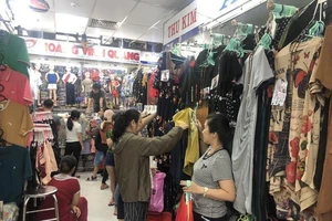 Chợ An Đông ký hợp đồng mới với tiểu thương