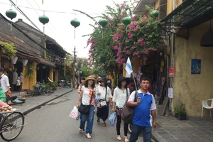 Khách Trung Quốc đến Việt Nam bất ngờ tăng trở lại