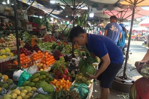 Ngày 28 tết mà sức mua ở chợ như ngày thường