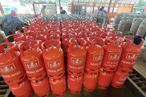 Giá gas tháng 3 tiếp tục tăng 