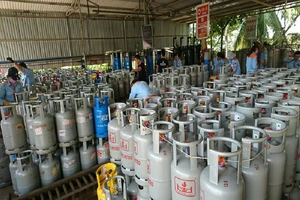 Giá gas tháng 5 tiếp tục giảm 19.000 đồng/bình