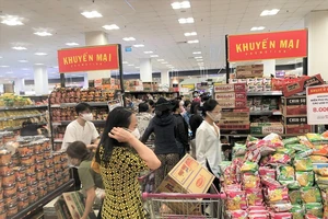 Trước ngày TP.HCM giãn cách, sức mua tăng đột biến 