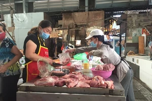 Trung Quốc mua mạnh chân gà, đùi ếch...từ Việt Nam