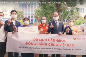 12 nghệ sĩ, nhóm nhạc Việt - Hàn hát tri ân tuyến đầu chống dịch