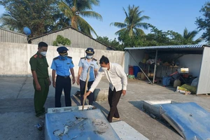 Mở cửa nhưng không bán xăng, 1 cửa hàng bị phạt 30 triệu đồng