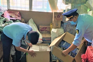 Thuốc lá lậu bị 'bít cửa' trong dịch COVID-19